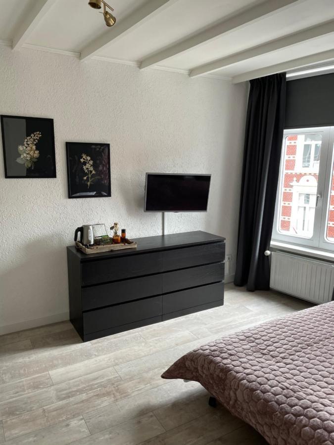 Bnb Bruxelles - Studios & Apartments เวนโล ภายนอก รูปภาพ
