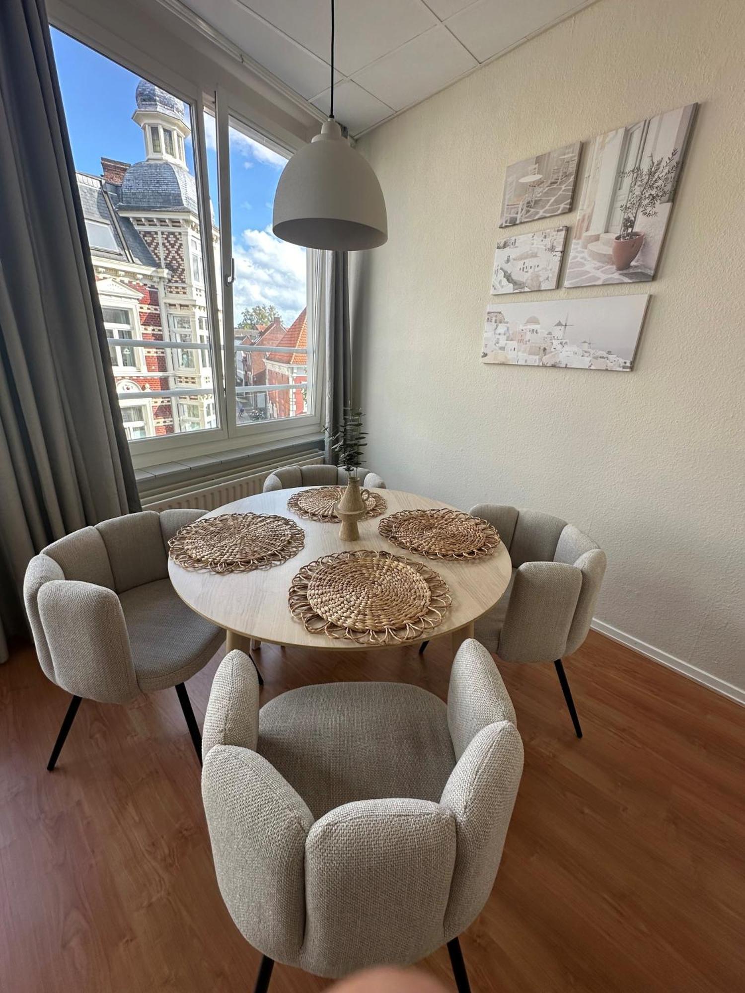 Bnb Bruxelles - Studios & Apartments เวนโล ภายนอก รูปภาพ